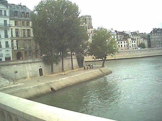 [Quai de Bourbon]