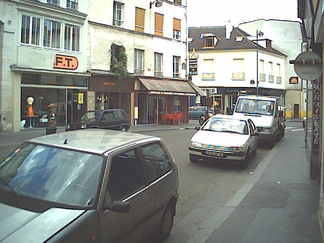 [Rue de Charonne 1]