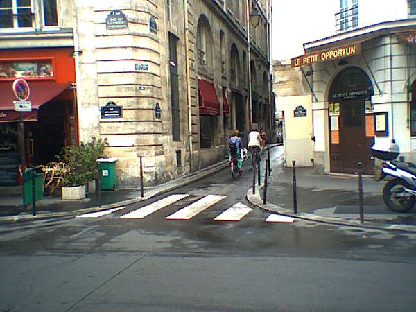 [Rue des Lavandières Sainte Opportune]