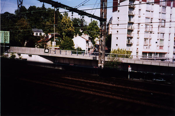 [RER D]